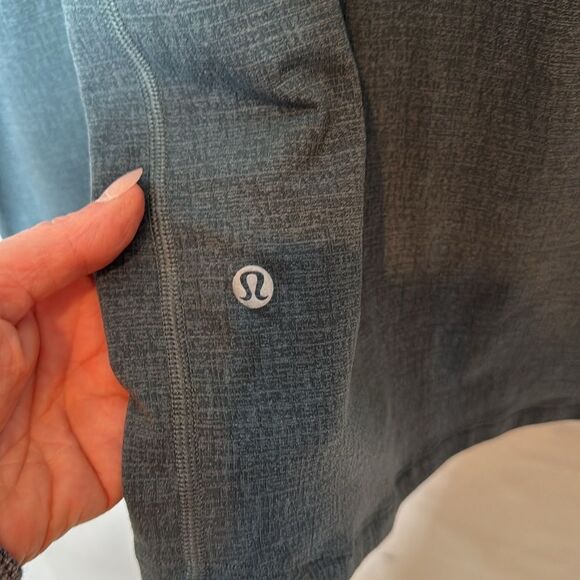 Lululemon Athletica Men’s Repetition Hoodie. Size Medium. - Picture 6 of 8